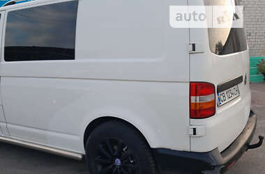 Грузовой фургон Volkswagen Transporter 2006 в Козельце