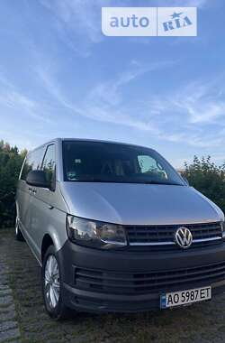 Мінівен Volkswagen Transporter 2016 в Хусті