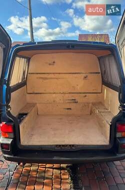 Мінівен Volkswagen Transporter 2000 в Києві