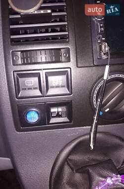 Минивэн Volkswagen Transporter 2009 в 
