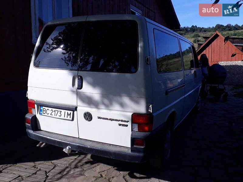 Минивэн Volkswagen Transporter 2001 в Хырове фото 3 Минивэн Volkswagen Transporter 2001 в Хырове