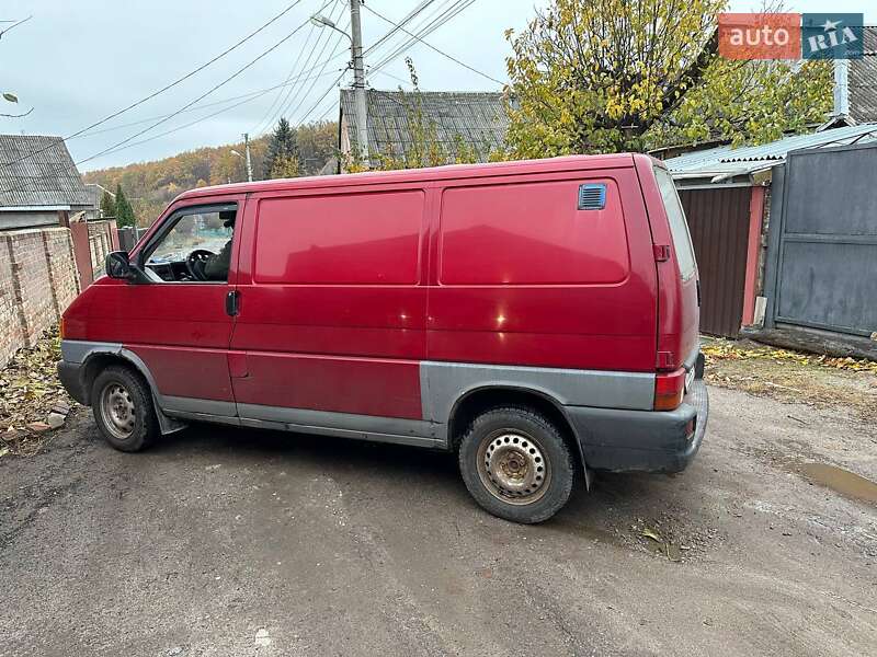 Вантажний фургон Volkswagen Transporter 1998 в Харкові