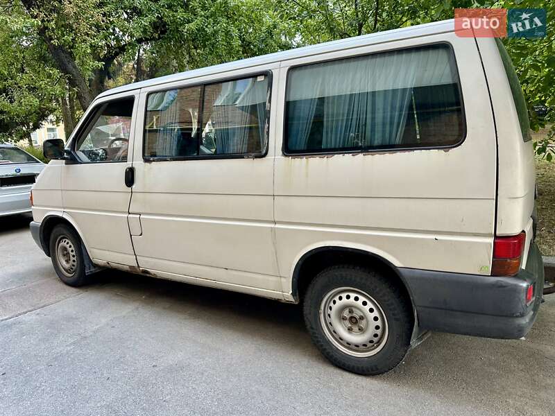 Мінівен Volkswagen Transporter 1999 в Ємільчиному
