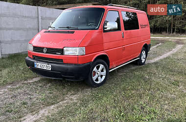 Минивэн Volkswagen Transporter 2002 в Сарнах