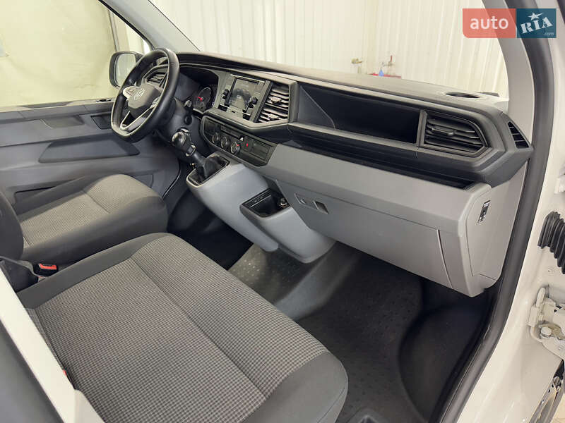 Грузовой фургон Volkswagen Transporter 2022 в Киеве