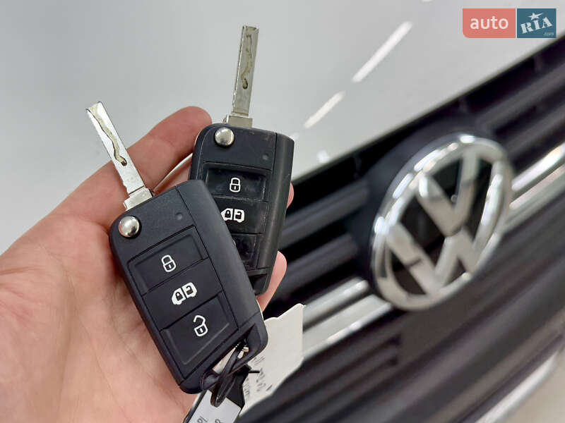 Грузовой фургон Volkswagen Transporter 2022 в Киеве