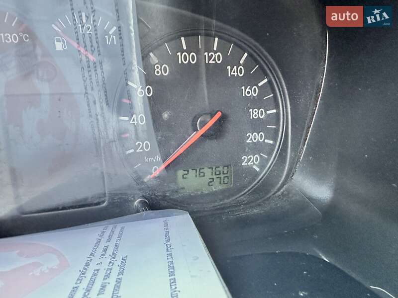 Минивэн Volkswagen Transporter 2000 в Львове
