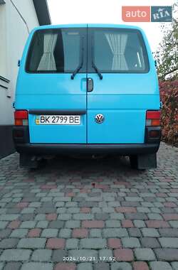 Минивэн Volkswagen Transporter 2003 в 