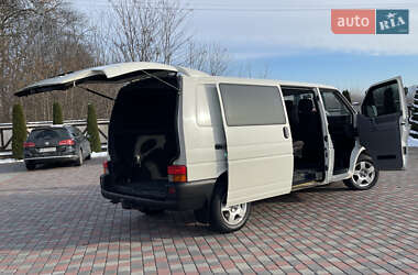 Мінівен Volkswagen Transporter 2002 в Чернівцях