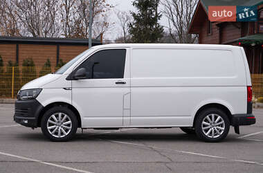 Грузовой фургон Volkswagen Transporter 2015 в Александрие