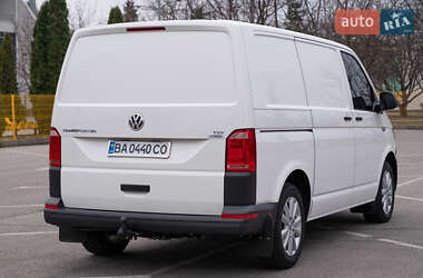 Грузовой фургон Volkswagen Transporter 2015 в Александрие