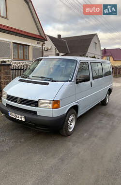 Минивэн Volkswagen Transporter 2002 в Костополе