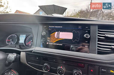 Грузовой фургон Volkswagen Transporter 2020 в 