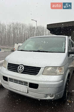 Минивэн Volkswagen Transporter 2009 в Ровно