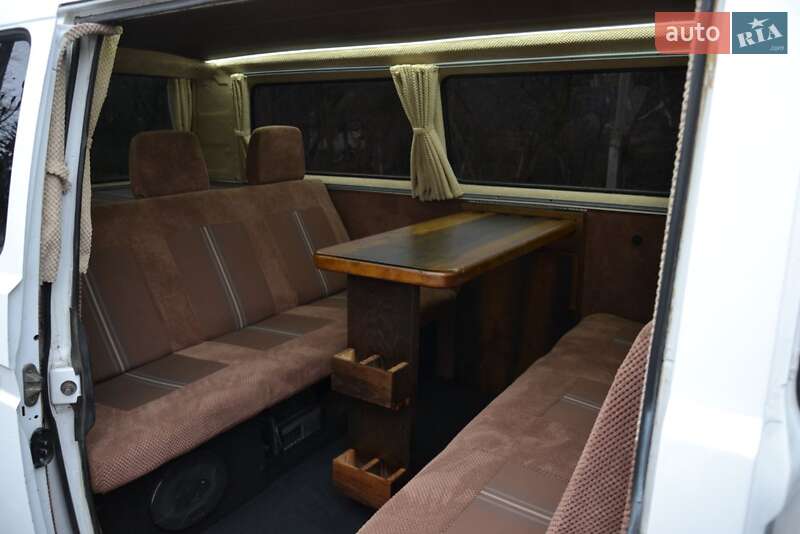 Минивэн Volkswagen Transporter 1990 в Ивано-Франковске