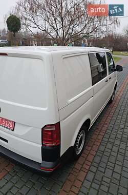 Вантажний фургон Volkswagen Transporter 2018 в Луцьку