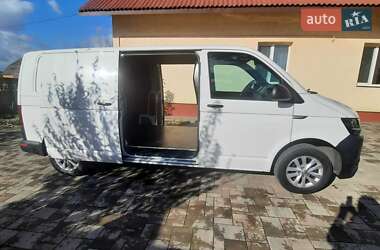 Грузовой фургон Volkswagen Transporter 2015 в 