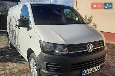 Грузовой фургон Volkswagen Transporter 2015 в 