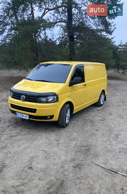Грузовой фургон Volkswagen Transporter 2012 в 