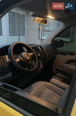 Грузовой фургон Volkswagen Transporter 2012 в 