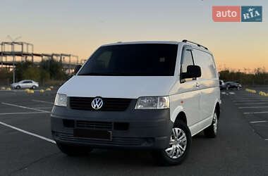 Грузовой фургон Volkswagen Transporter 2005 в Киеве