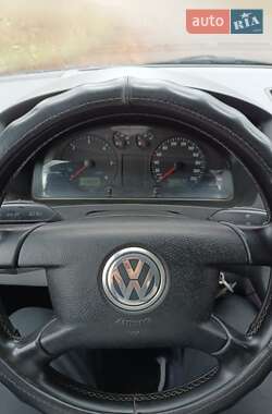 Минивэн Volkswagen Transporter 2005 в 