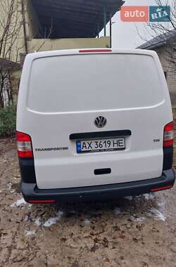 Вантажний фургон Volkswagen Transporter 2015 в Харкові