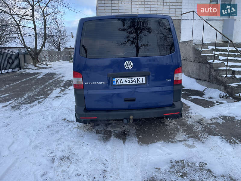 Вантажний фургон Volkswagen Transporter 2013 в Білій Церкві