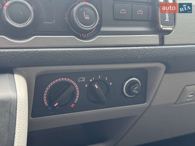 Вантажний фургон Volkswagen Transporter 2018 в Новій Водолагі