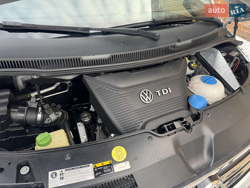 Вантажний фургон Volkswagen Transporter 2018 в Новій Водолагі
