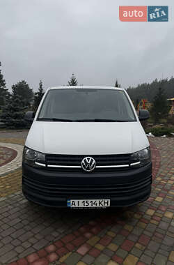 Вантажний фургон Volkswagen Transporter 2016 в Богуславі