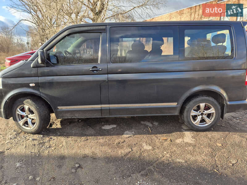 Минивэн Volkswagen Transporter 2004 в Кропивницком