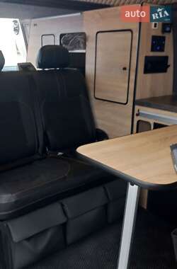 Минивэн Volkswagen Transporter 2006 в 