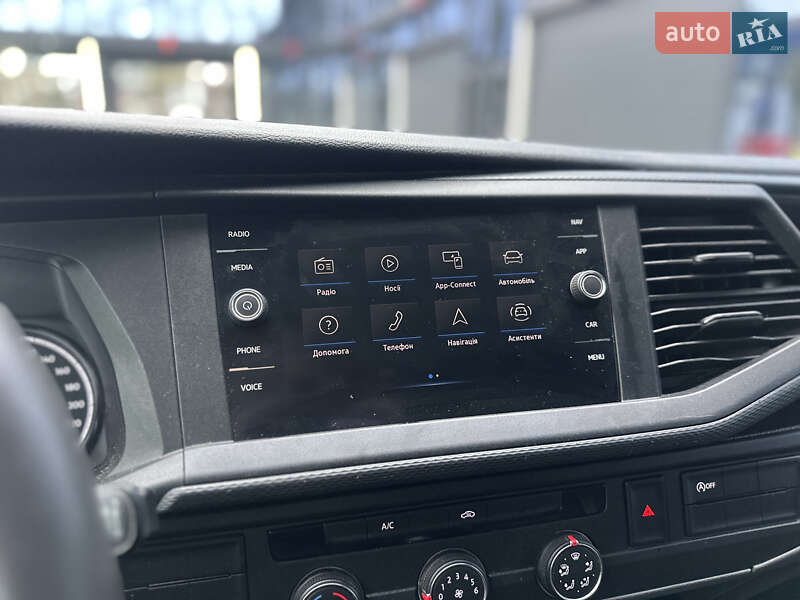 Грузовой фургон Volkswagen Transporter 2020 в Ровно