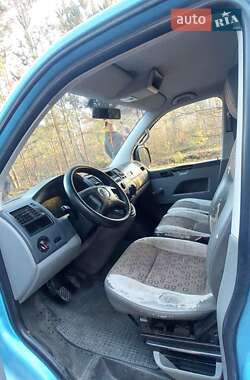 Минивэн Volkswagen Transporter 2004 в Сарнах