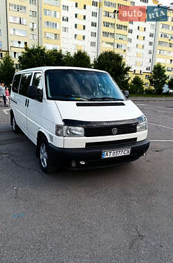 Мінівен Volkswagen Transporter 2000 в Івано-Франківську