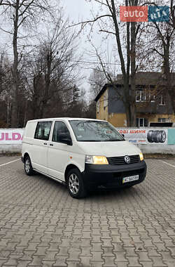 Вантажний фургон Volkswagen Transporter 2006 в Луцьку