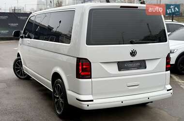 Мінівен Volkswagen Transporter 2016 в Києві