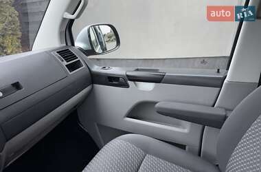 Мінівен Volkswagen Transporter 2013 в Стрию