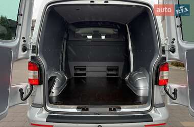 Мінівен Volkswagen Transporter 2013 в Стрию