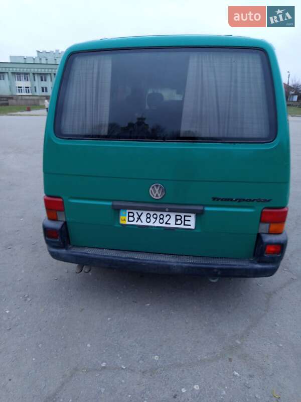 Минивэн Volkswagen Transporter 1998 в Хмельницком
