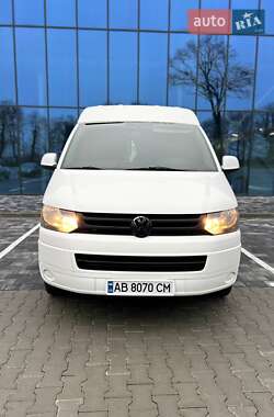 Вантажний фургон Volkswagen Transporter 2013 в Вінниці