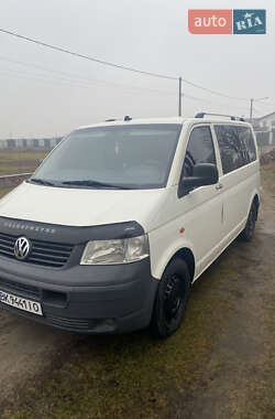 Минивэн Volkswagen Transporter 2007 в Сарнах