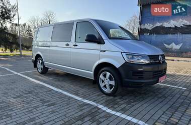 Вантажний фургон Volkswagen Transporter 2018 в Луцьку