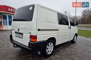 Вантажний фургон Volkswagen Transporter 2003 в Києві