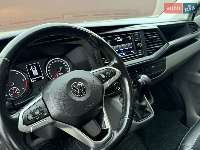 Минивэн Volkswagen Transporter 2020 в Киеве