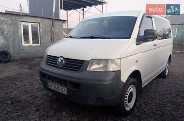 Вантажний фургон Volkswagen Transporter 2004 в Врадіївці