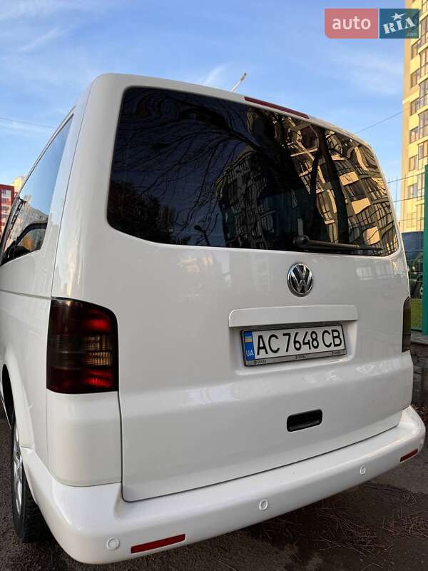 Минивэн Volkswagen Transporter 2011 в Луцке