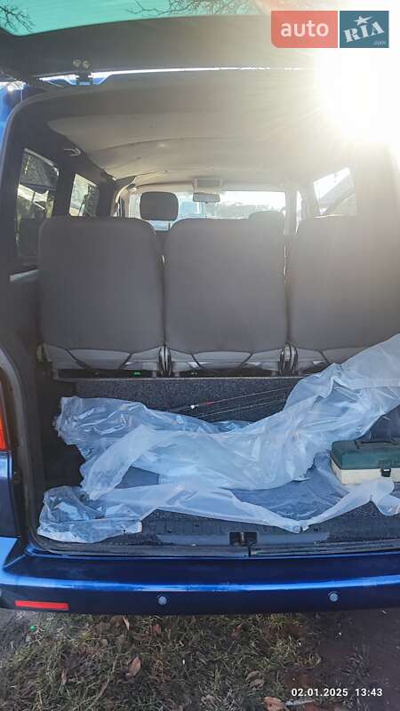 Минивэн Volkswagen Transporter 2007 в Семеновке