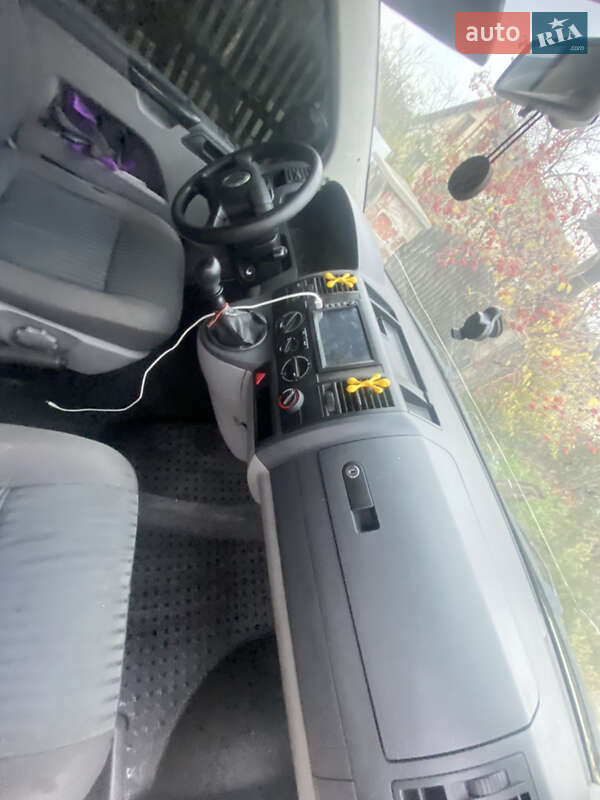 Минивэн Volkswagen Transporter 2004 в Хмельницком фото 13 Минивэн Volkswagen Transporter 2004 в Хмельницком